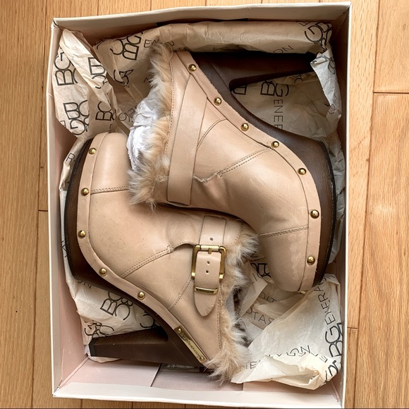 BCBG Camel Leather Clogs NWT - Picture 2 of 7